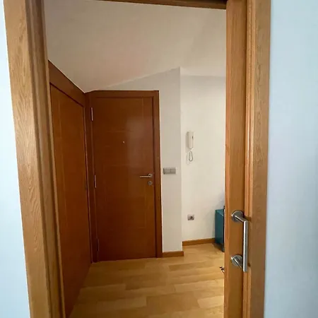 Exclusivo Piso En El Centro De *