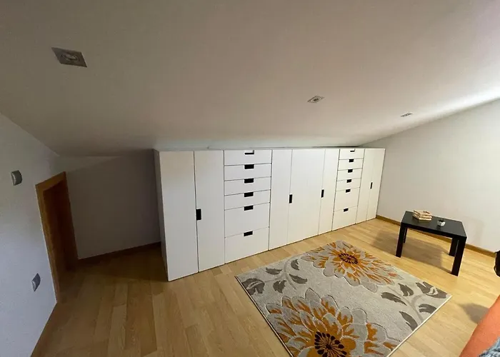 Exclusivo Piso En El Centro De * Pontevedra